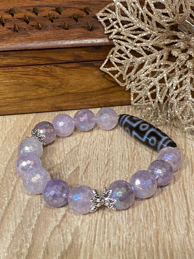 Бусина Дзи 9 глаз в браслете из кристалла "Аврора"