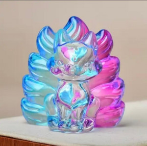 Фигурка Девятихвостая лиса хрустальная (розово-голубая)