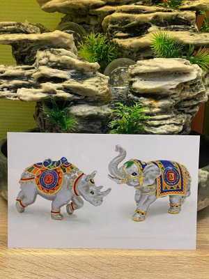 Ламинированная табличка "Слон с носорогом защита от звезды 7"