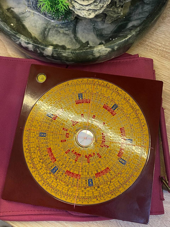 Компас-транспортир Лопань 21*21 см Компас-транспортир Лопань 21*21 см