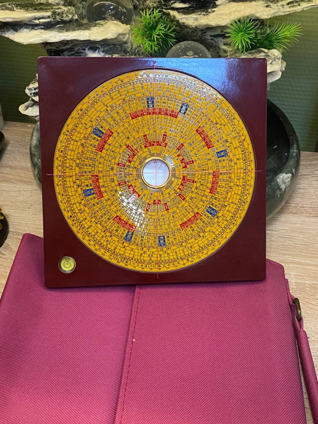 Компас-транспортир Лопань 21*21 см Компас-транспортир Лопань 21*21 см