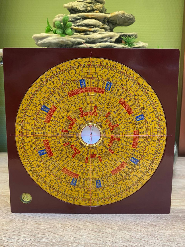 Компас-транспортир Лопань 21*21 см Компас-транспортир Лопань 21*21 см