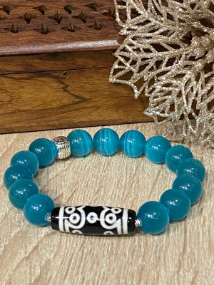 Бусина Дзи 13 глаз в браслете из голубого кошачьего глаза