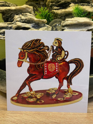 Ламинированная карточка «Обезьяна на лошади» для мгновенного роста, победы и богатства.