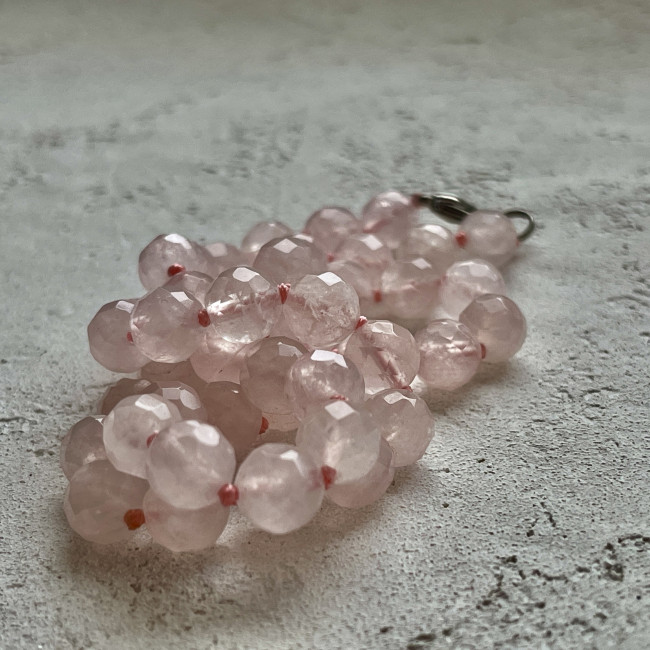 Бусы из розового кварца 8 мм длина 45 см