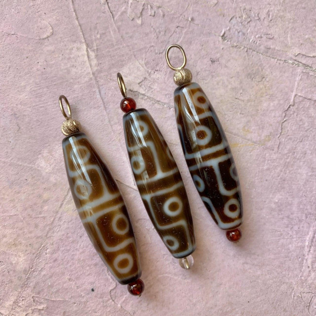 Подвеска с бусиной Дзи "Земля и небо" на шею