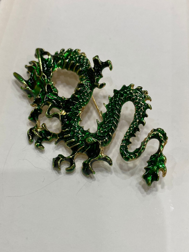 Брошь " Зелёный дракон" Брошь " Зелёный дракон"