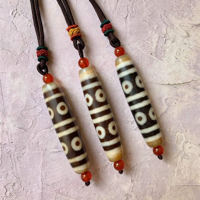 Подвеска с бусиной Дзи "8 глаз" на шею