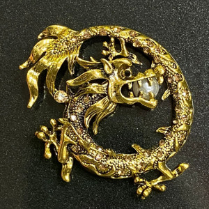 Брошь "Золотой Дракон с жемчугом"