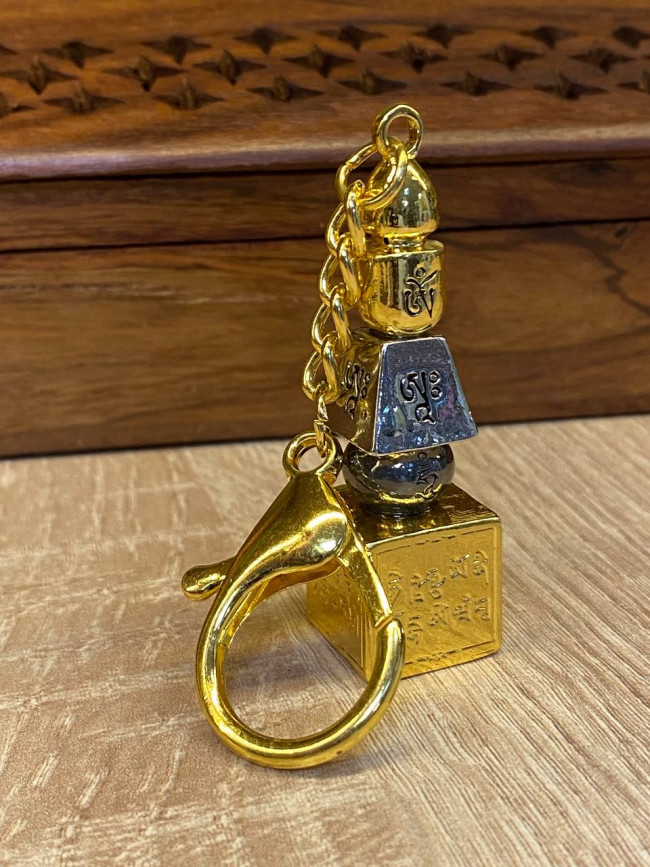 Брелок-подвеска " Пагода 5-ти элементов с иероглифами"