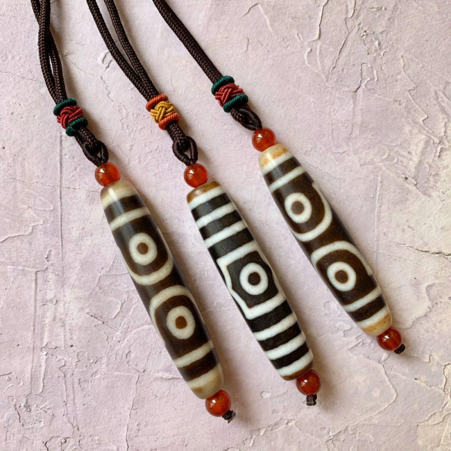 Подвеска с бусиной Дзи "3 глаза на шею