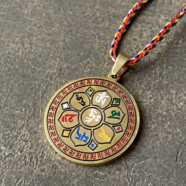 Подвеска "Печать Соломона с мантрой Ом Мани Падме Хум" Подвеска "Печать Соломона с мантрой Ом Мани Падме Хум"