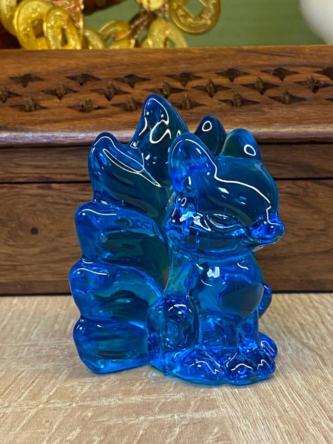 Фигурка "Девятихвостая лиса" голубая