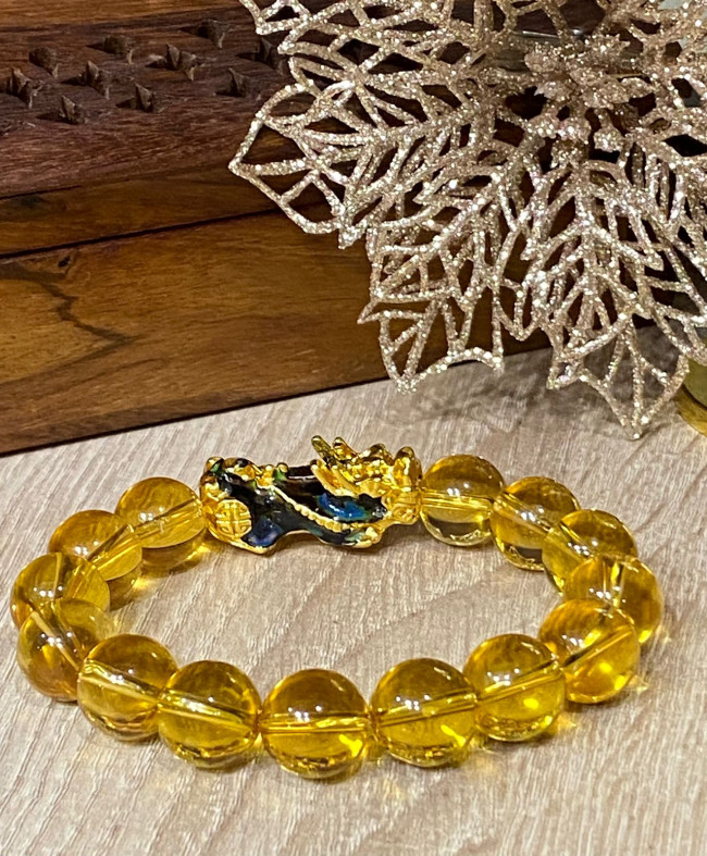 Пи Яо в браслете из золотого цитрина