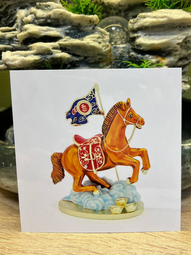 Ламинированная карточка «Небесный конь с флагом успеха»