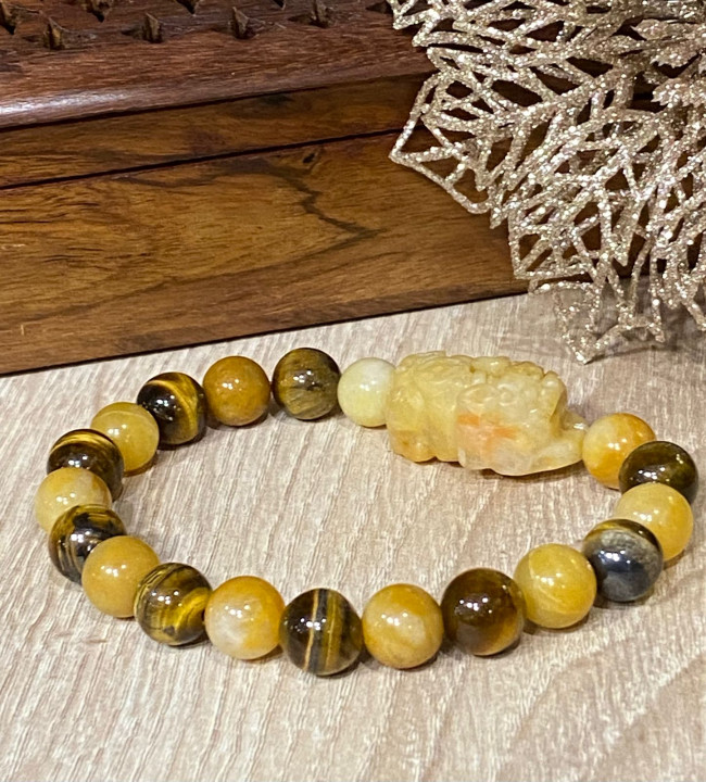 Пи Яо в браслете из желтого агата и тигрового глаза Пи Яо в браслете из желтого агата и тигрового глаза