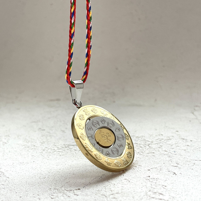 Подвеска с символами абсолютного процветания