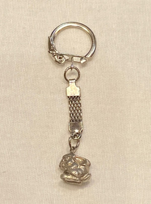 Брелок "Кролик" (латунь посеребрённая)