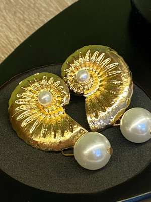 Серьги "Ракушка с жемчугом" для благополучия и защиты