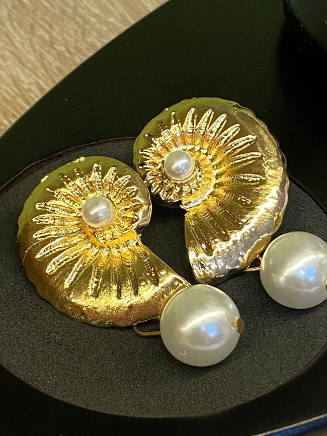 Серьги "Ракушка с жемчугом" для благополучия и защиты