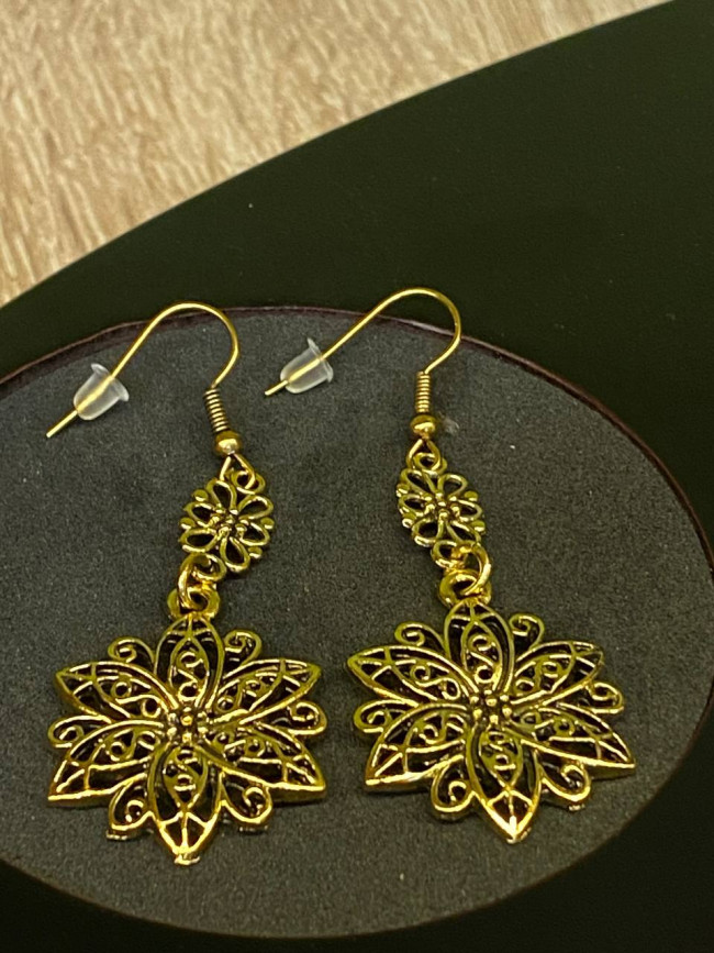 Серьги "Цветы" для привлечения жизненной энергии