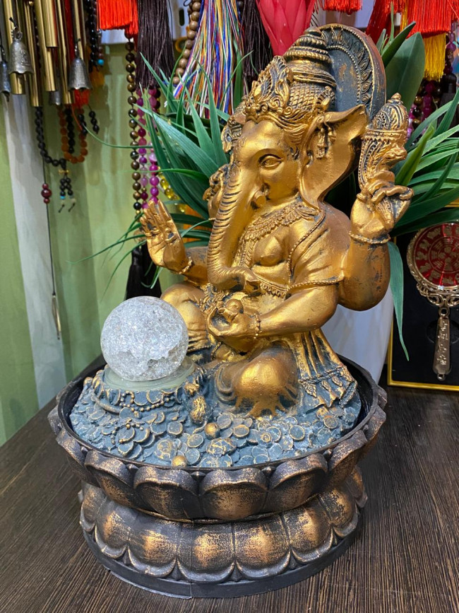 Фонтан "Ганеша"