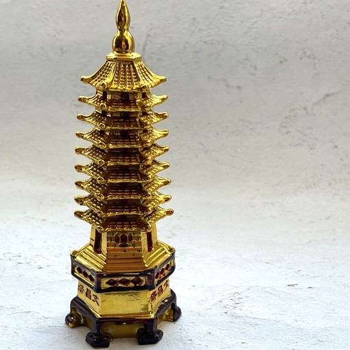 Пагода 9-ярусная золотая