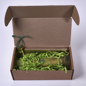 Свеча знахарская "Денежный доктор с нефритом" Свеча знахарская "Денежный доктор с нефритом"