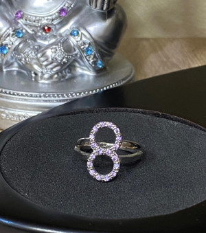 Кольцо "Восьмёрка" с аметистом