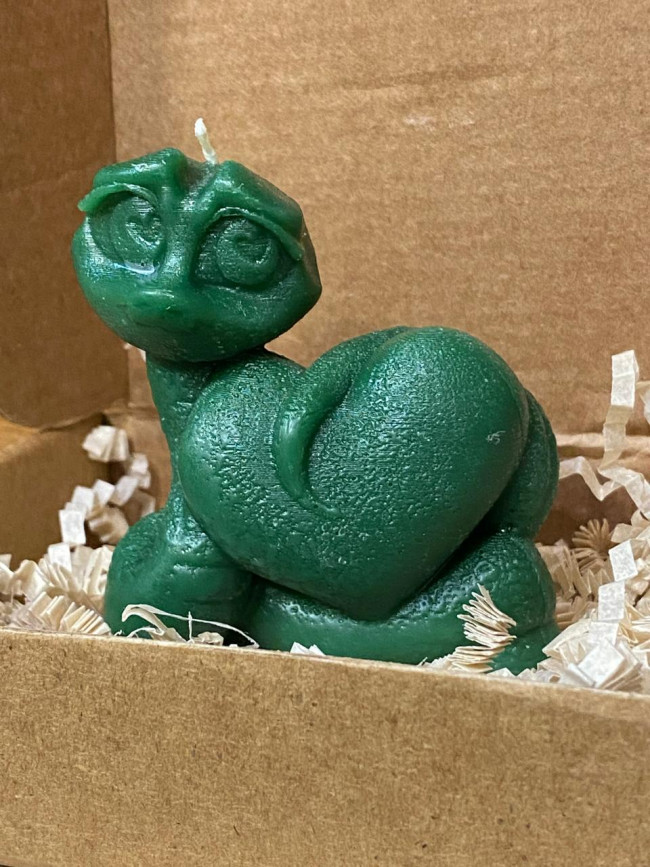 Свеча "Змея зелёная" для исполнения желаний