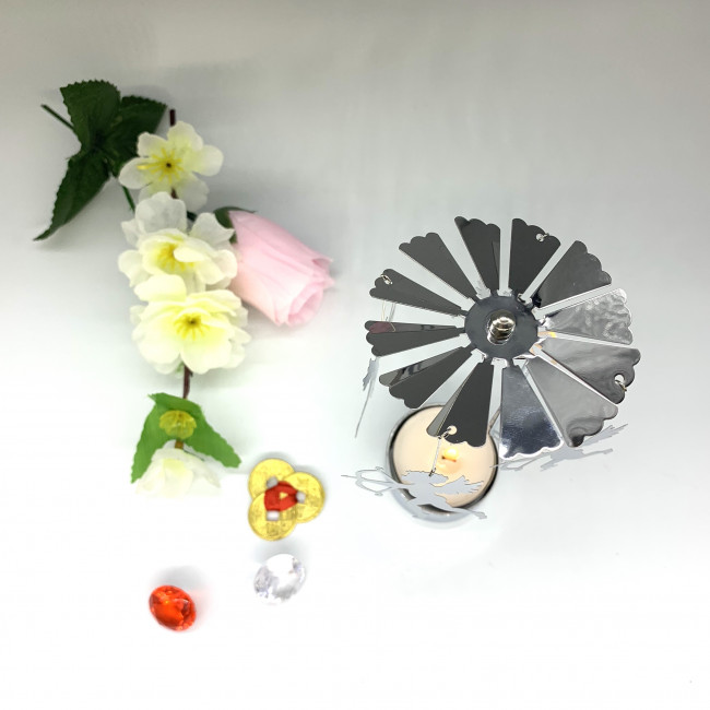 Подсвечник металлический с ангелами