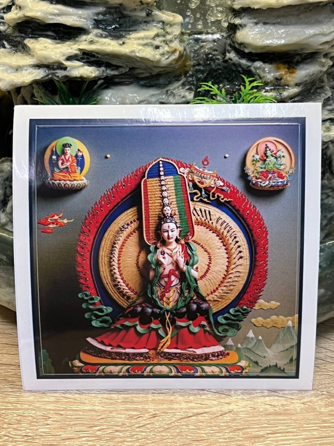 Наклейка-талисман "Богиня Белого зонтика с Тарой и Гуру Ринпоче» для защиты