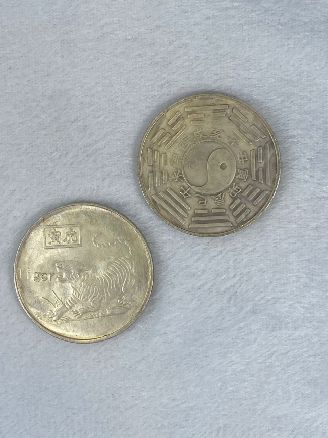 Монета с животными "Тигр"