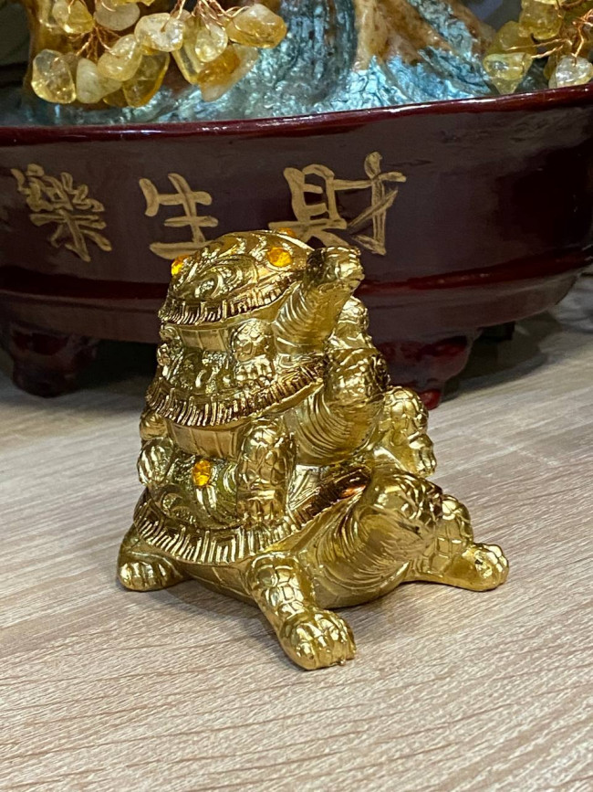 Три черепахи для здоровья и изобилия (золотые) Три черепахи для здоровья и изобилия (золотые)