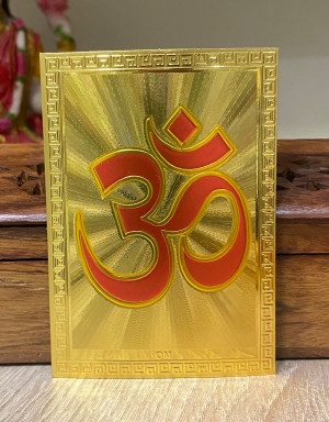 Наклейка со знаком "Ом" красная