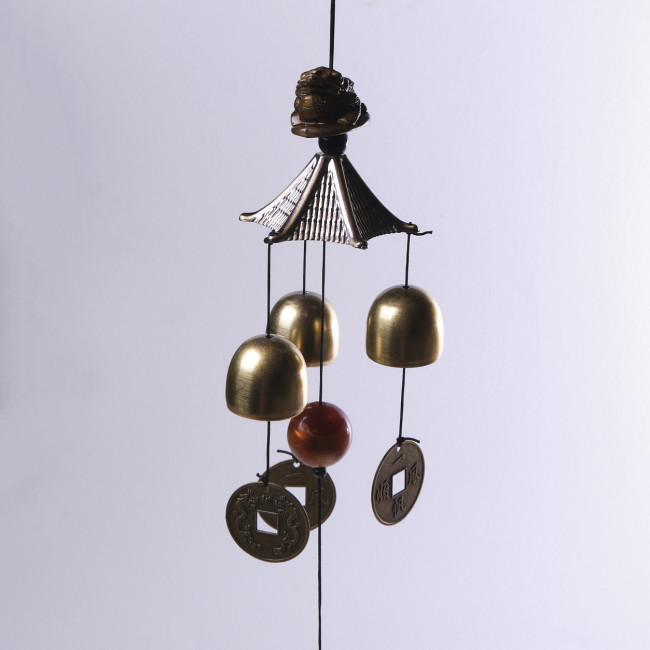 Музыка ветра с 3-мя колокольчиками и лягушкой