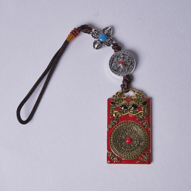 Подвеска-амулет  " Защита и успех"