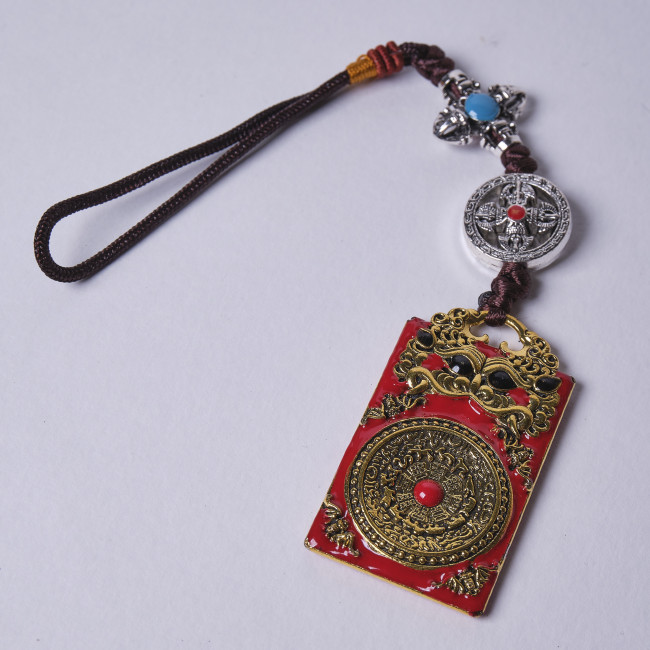 Подвеска-амулет  " Защита и успех"