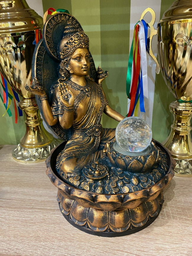 Фонтан процветания "Лакшми" Фонтан процветания "Лакшми"