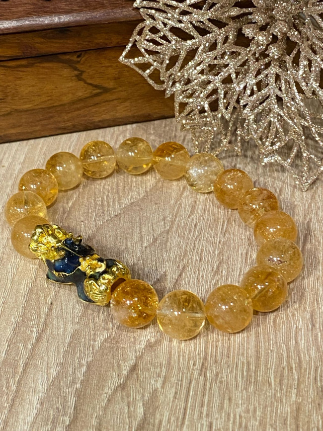 Пи Яо в браслете из цитрина Пи Яо в браслете из цитрина