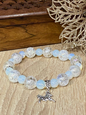 Браслет из сахарного кварца и лунного камня с лошадью символ года 2026 Браслет из сахарного кварца и лунного камня с лошадью символ года 2026