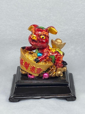 Фигурка "Свинья" (полистоун, цветная, большая)