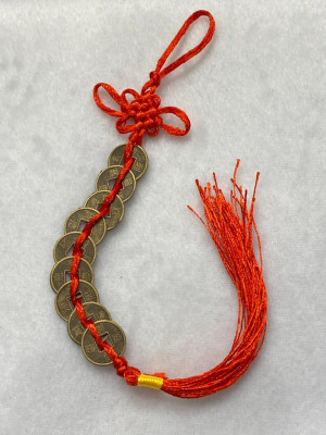 Связка из 9-ти китайских монет (красная)