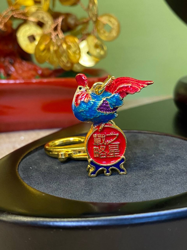 Брелок-амулет «Стратегический петух» для успеха в карьере